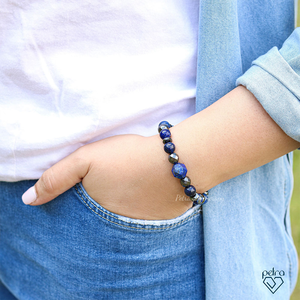 دستبند زنانه حدید و لاجورد