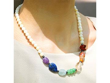 گردنبند زنانه صدف و هفت‌چاکرا