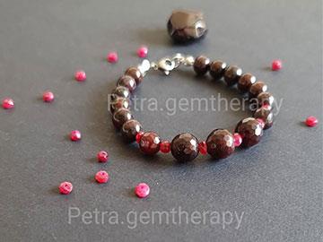 دستبند زنانه یاقوت‌سرخ و گارنت‌سرخ